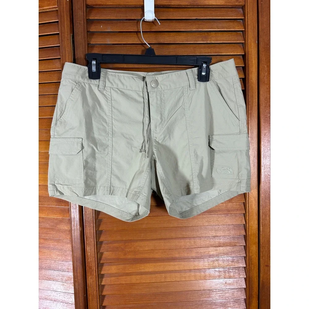 The North Face Womens Khaki Cargo Hiking Shorts Tan Size‎ 8 Nylon Stretch